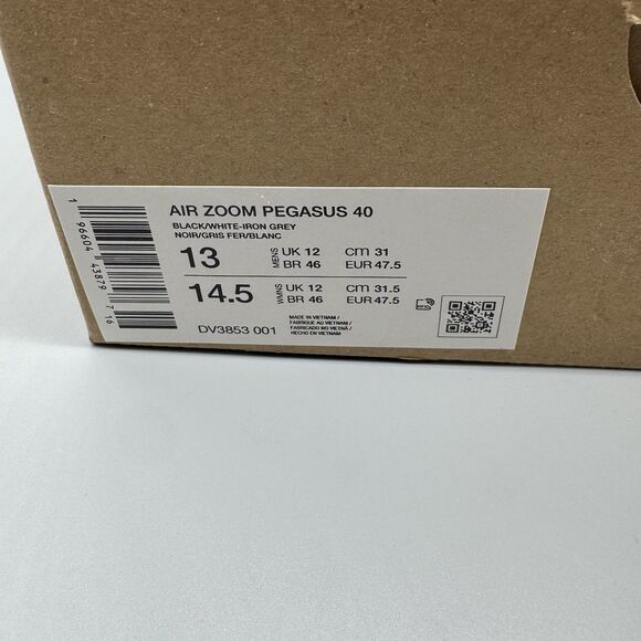 Nike Air Zoom Pegasus 40 Mens Running Shoes Black White DV3853-001 Size 13 NEW